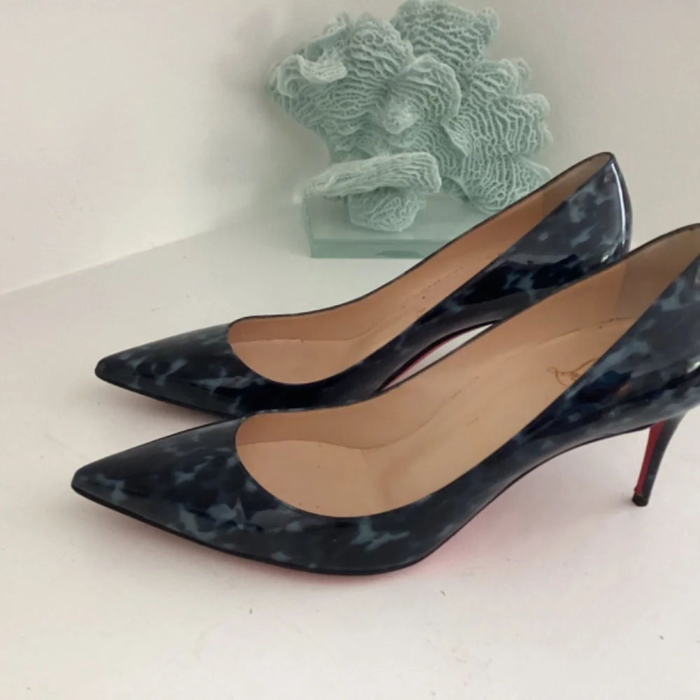 Christian Louboutin Marble Blue Patent Leather Shoes Heels US Sz 7 EUR 38